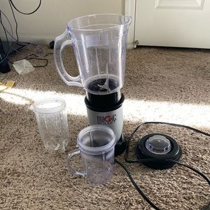 Good condition magic bullet blender